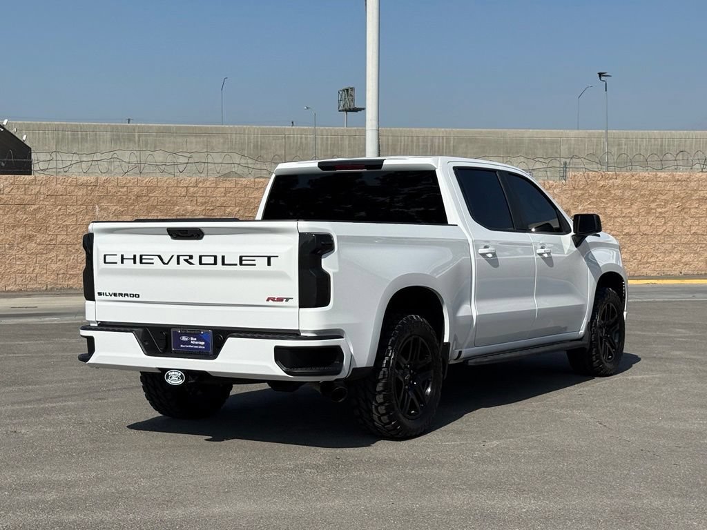 Used 2022 Chevrolet Silverado 1500 RST w/ Protection Package RWD image 4