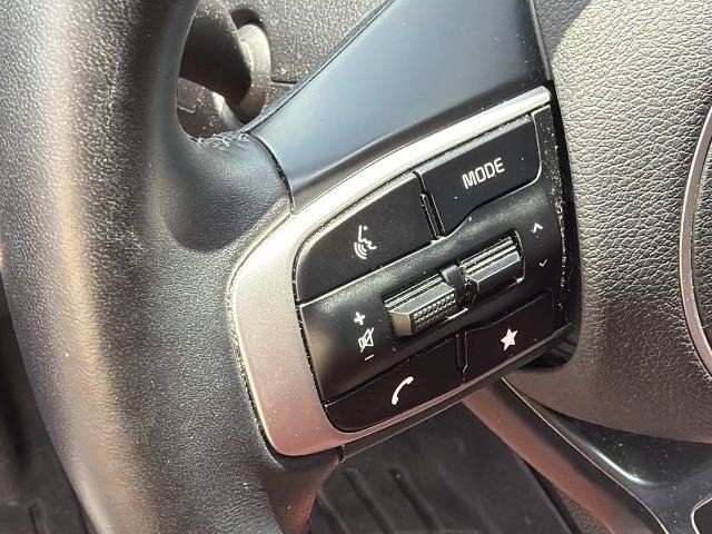 Used 2025 Kia Sportage SX AWD/4WD image 14