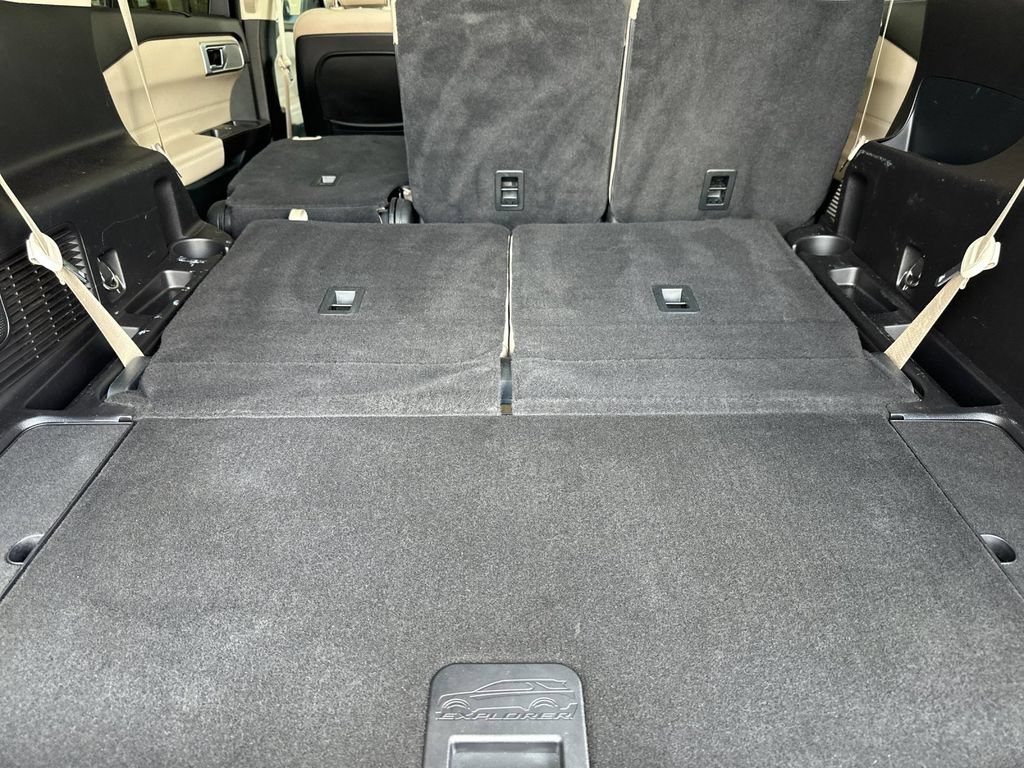 Certified 2020 Ford Explorer Limited w/ Class III Trailer Tow Package AWD/4WD image 15