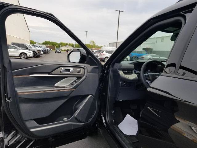 Certified 2026 Ford Explorer Tremor w/ Tremor Ultimate Package AWD/4WD image 11