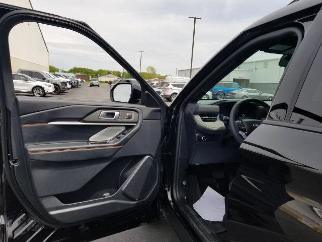 Certified 2026 Ford Explorer Tremor w/ Tremor Ultimate Package AWD/4WD image 11