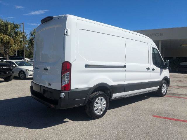 Certified 2023 Ford E-Transit Medium Roof RWD image 4