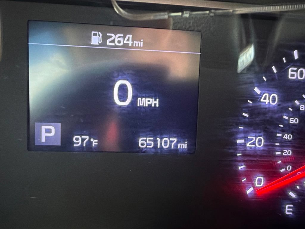 Used 2022 Kia Soul LX w/ Technology Package FWD image 3