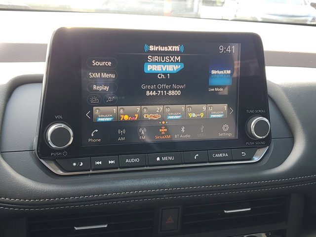 Used 2023 Nissan Rogue SV w/ SV Premium B Package image 24