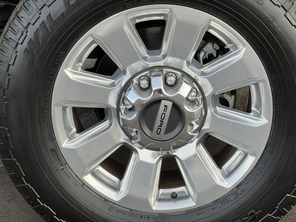 Certified 2022 Ford F350 Platinum image 17