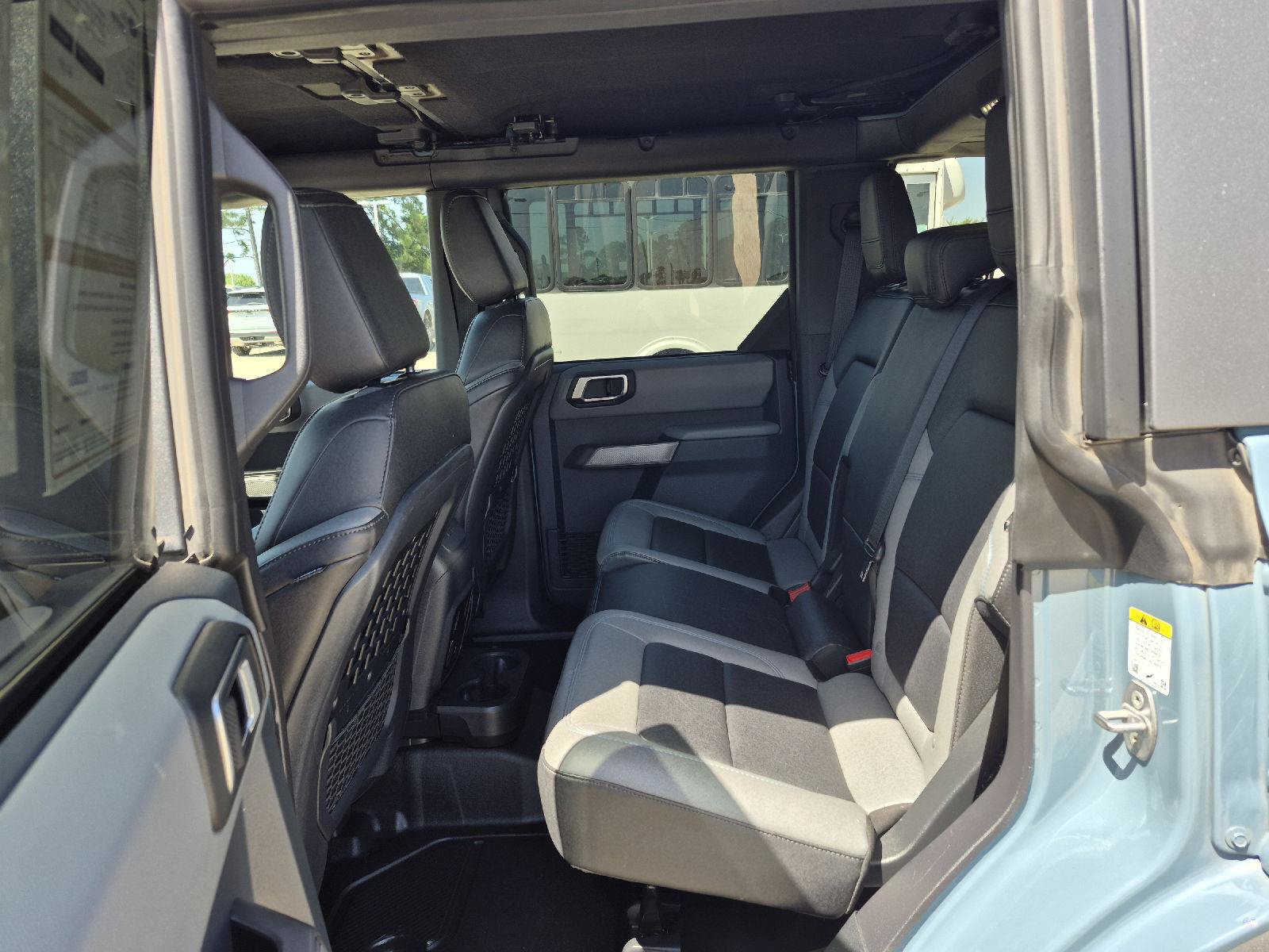 Certified 2023 Ford Bronco Black Diamond AWD/4WD image 9