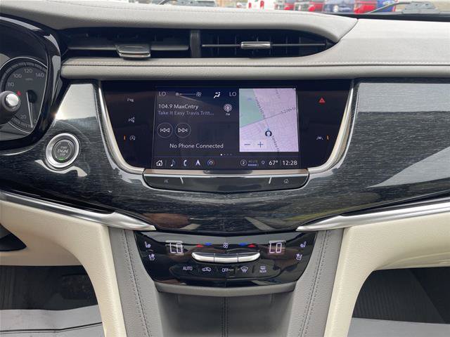 Used 2022 Cadillac XT6 Premium Luxury w/ Technology Package AWD/4WD image 27