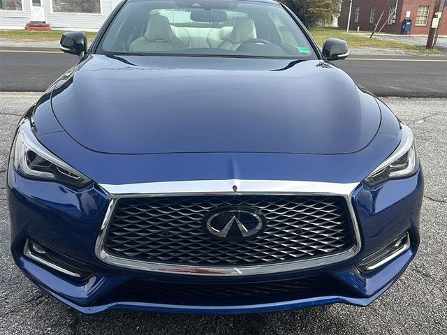 Used 2019 INFINITI Q60 Red Sport 400 w/ Proassist Package AWD/4WD image 7
