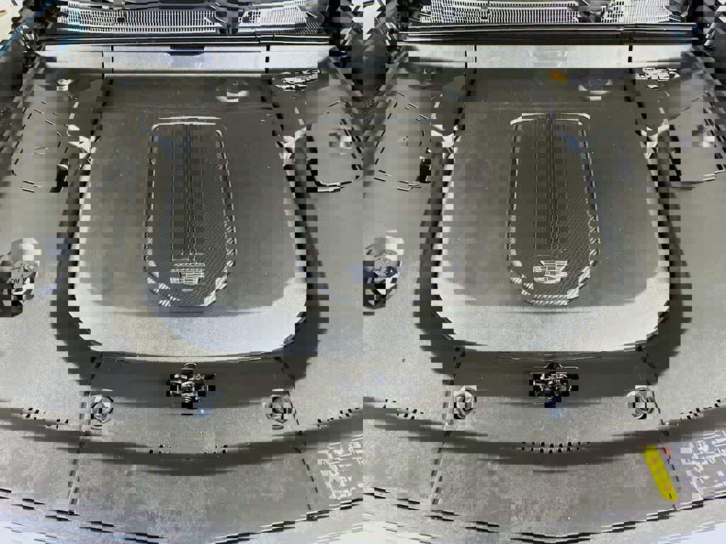 Used 2024 Cadillac Lyriq Luxury image 12