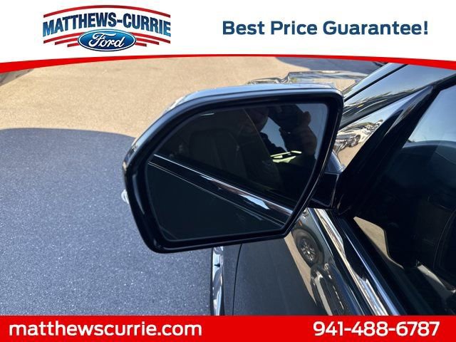 Certified 2022 Ford Expedition Platinum image 8