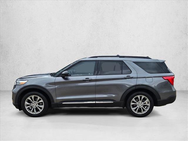 Certified 2023 Ford Explorer XLT w/ Equipment Group 202A RWD image 9