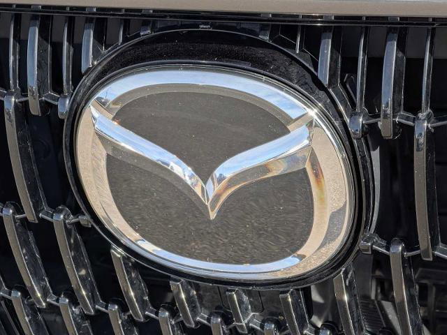 Used 2024 MAZDA CX-90 3.3 Turbo w/ Premium Package image 11