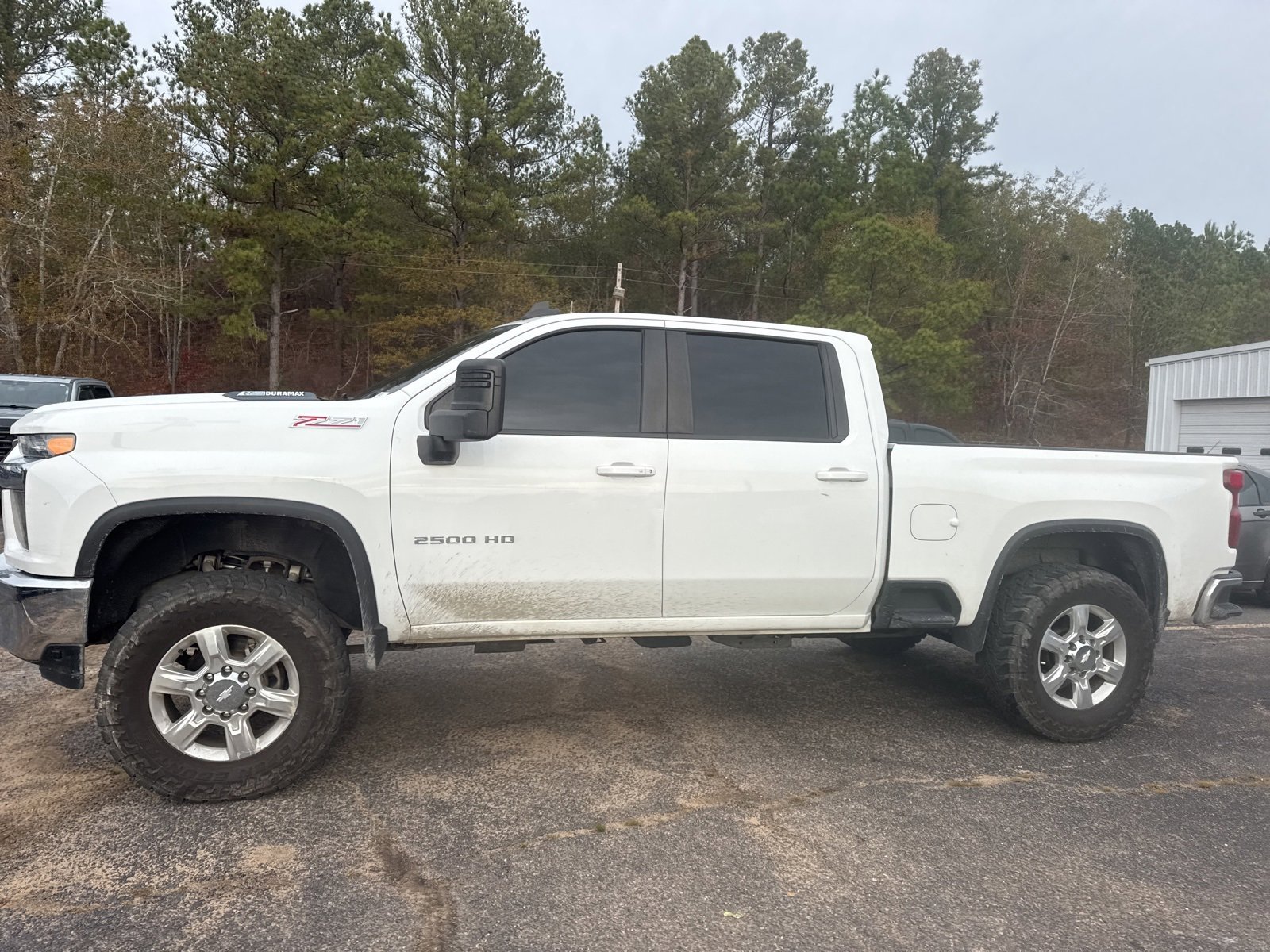 Used 2022 Chevrolet Silverado 2500 LT w/ Convenience Package image 4
