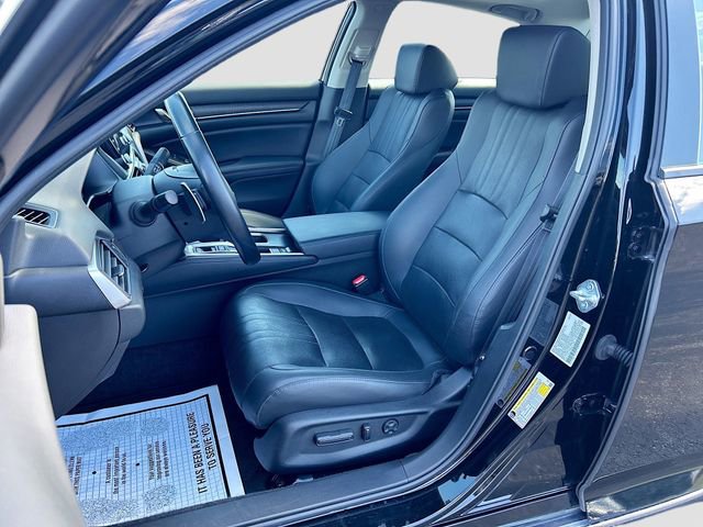 Used 2022 Honda Accord Touring image 23