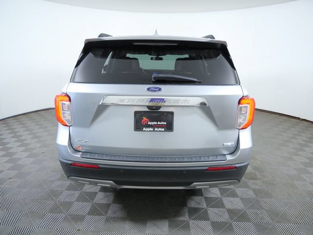 Certified 2020 Ford Explorer XLT w/ Equipment Group 202A AWD/4WD image 5