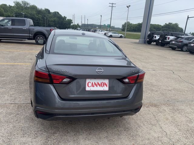 Used 2024 Nissan Altima 2.5 SV FWD image 7