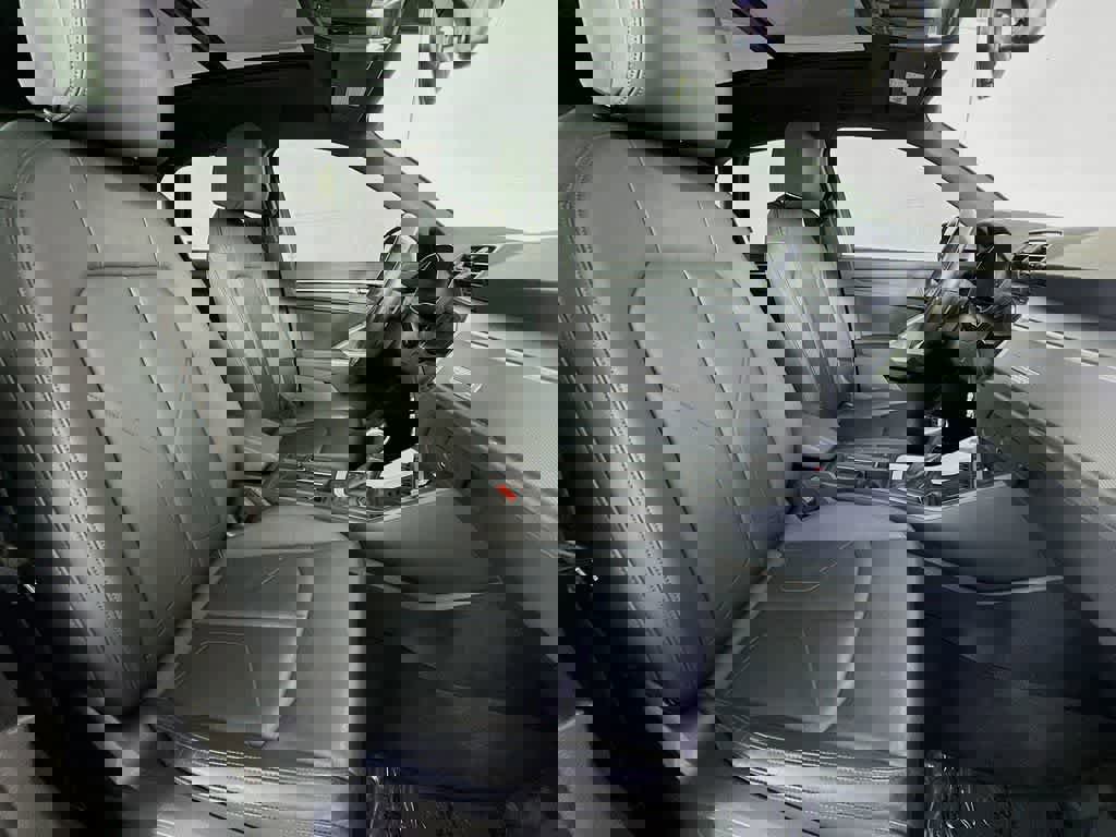 Used 2024 Audi Q3 2.0T Premium image 18