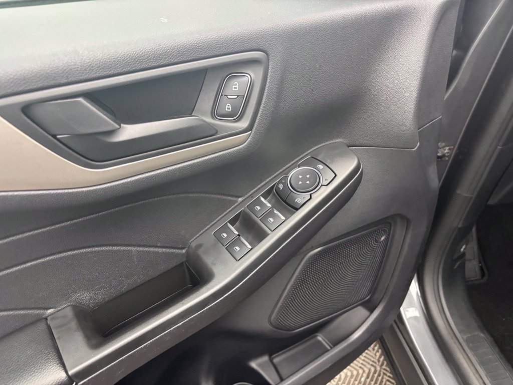 Certified 2022 Ford Escape SE w/ Convenience Package AWD/4WD image 17