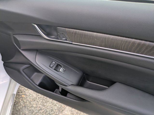 Used 2020 Honda Accord EX-L image 32