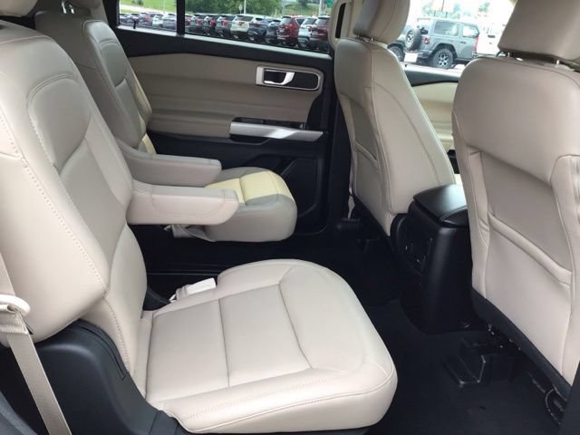Certified 2023 Ford Explorer XLT w/ Equipment Group 202A AWD/4WD image 20