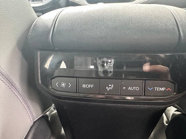 Used 2022 Toyota Highlander Bronze Edition AWD/4WD image 20