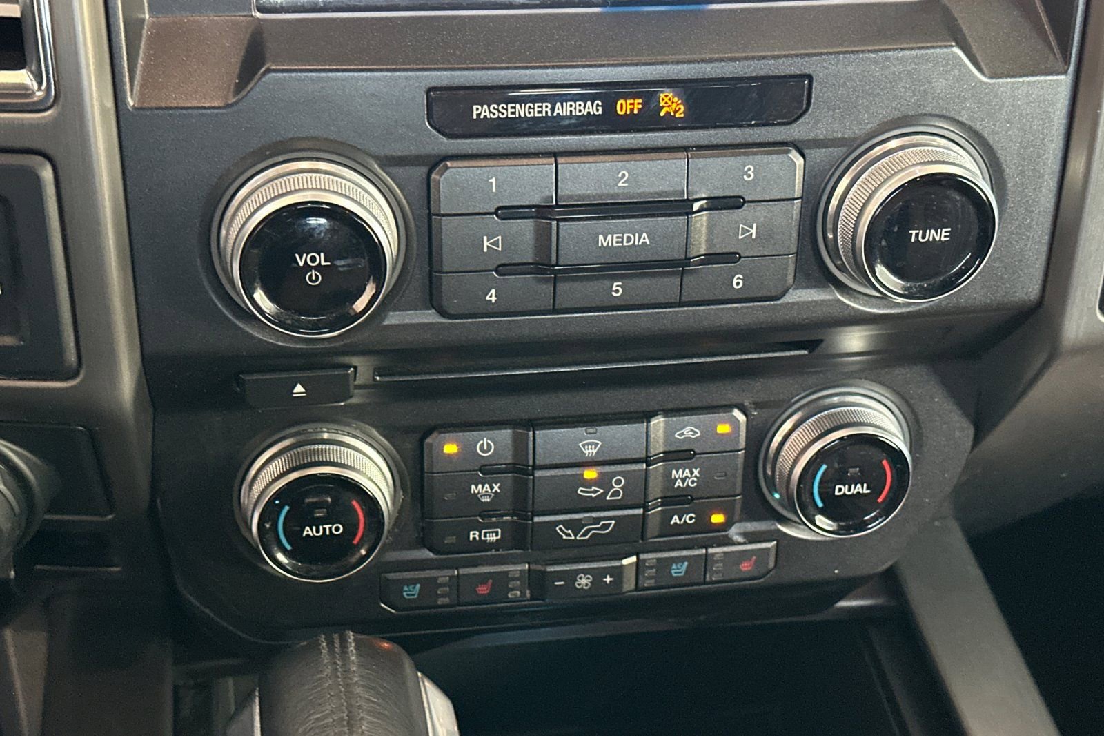 Certified 2017 Ford F150 Limited w/ Trailer Tow Package image 21