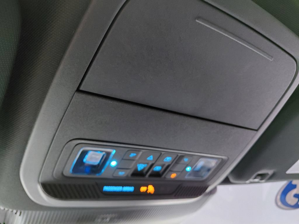 Certified 2025 Ford Explorer ST-Line w/ Premium Package AWD/4WD image 37