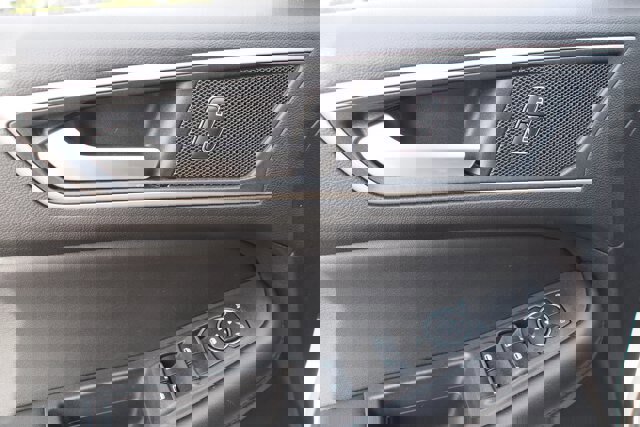 Certified 2021 Ford Edge SEL w/ Convenience Package image 18