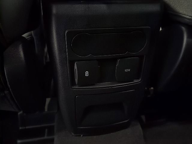 Certified 2023 Ford Explorer XLT image 28