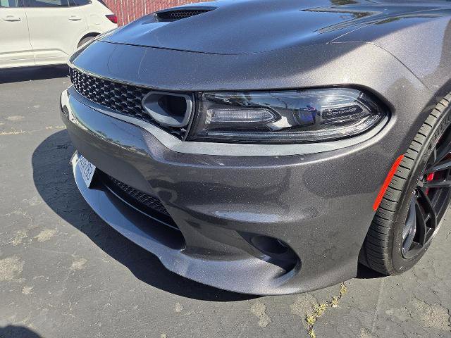 Used 2018 Dodge Charger R/T RWD image 2