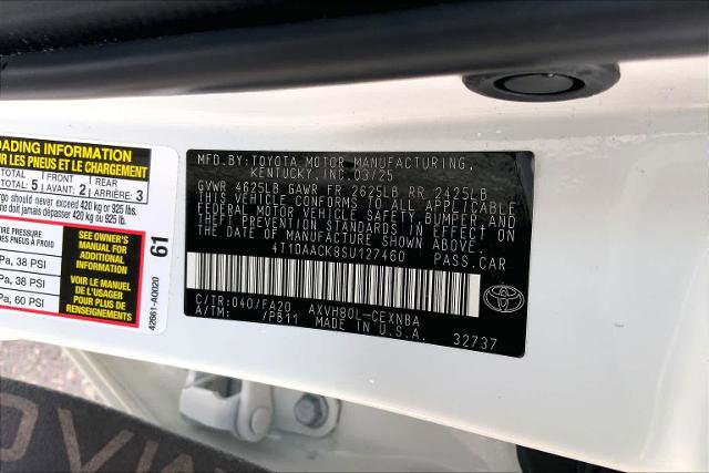 Used 2025 Toyota Camry LE FWD image 34