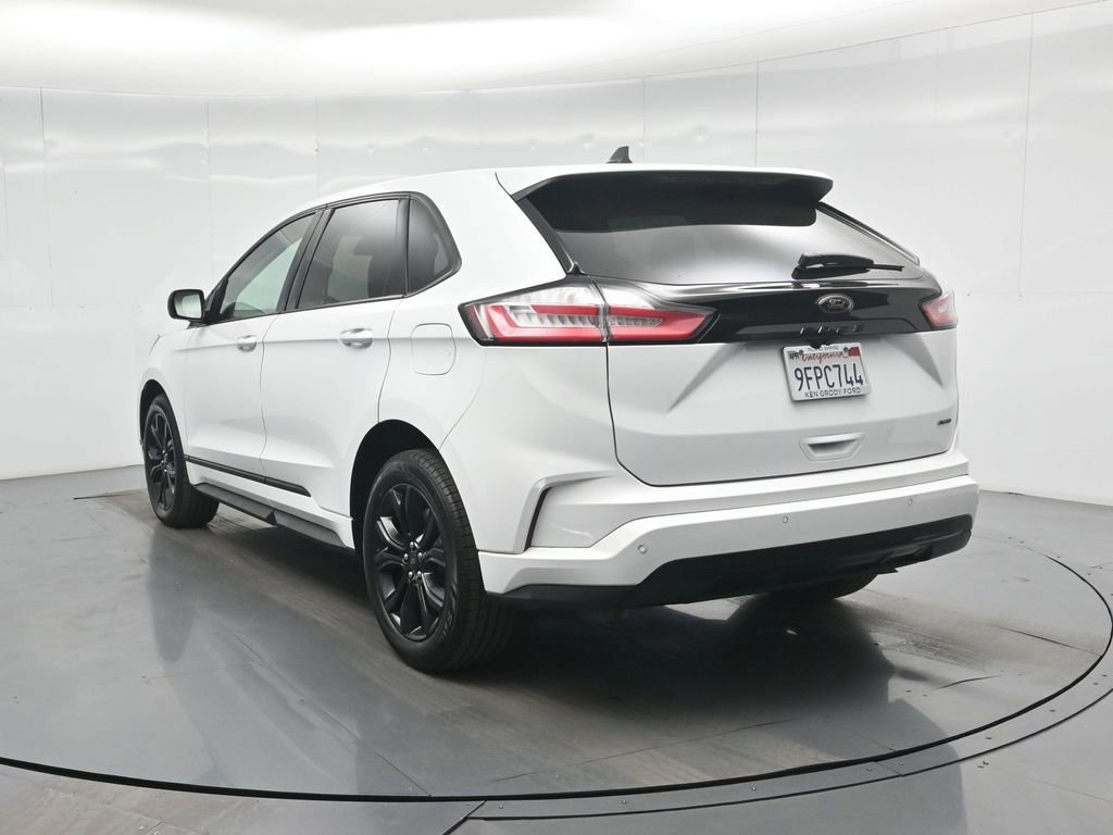 Certified 2023 Ford Edge SE w/ Black Appearance Package image 19