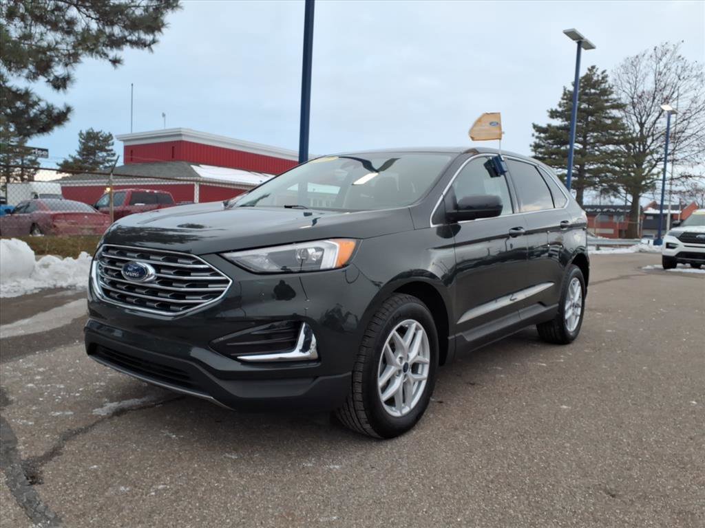 Certified 2022 Ford Edge SEL
