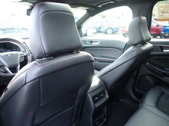 Certified 2022 Ford Edge ST-Line AWD/4WD image 16