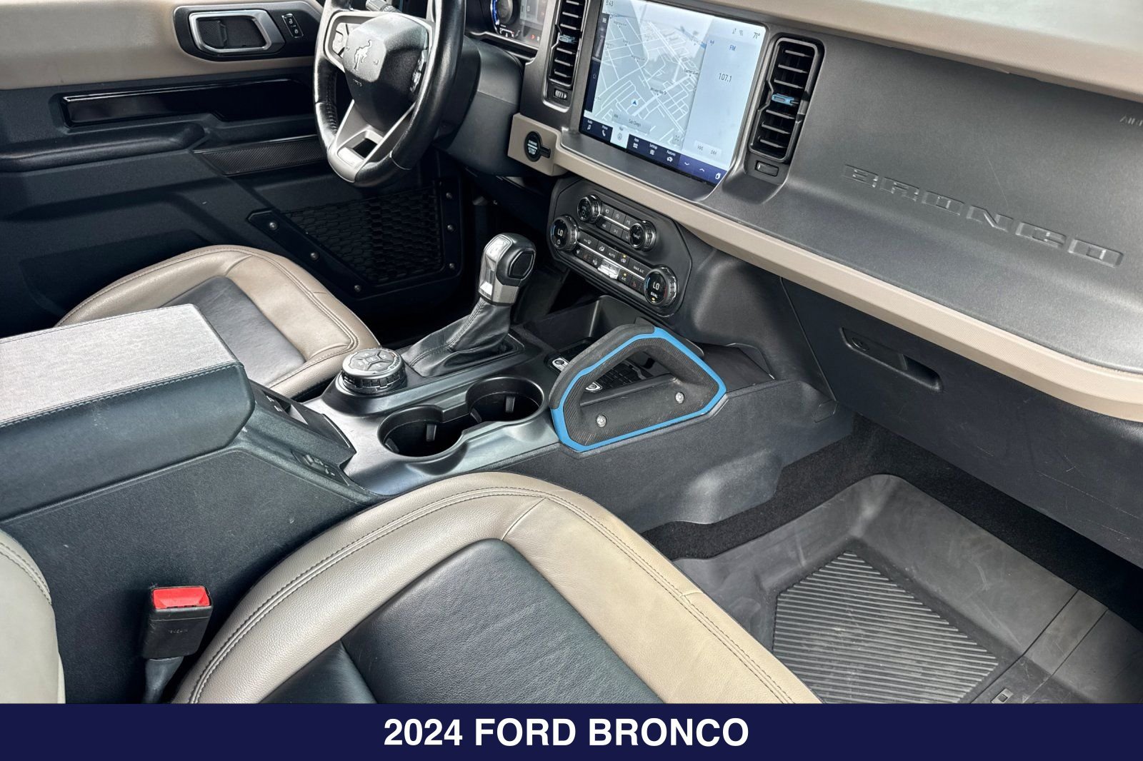 Certified 2024 Ford Bronco Wildtrak AWD/4WD image 18