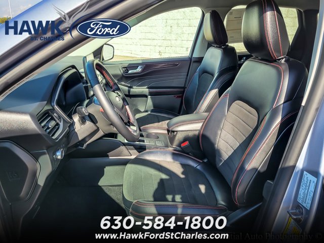 Certified 2022 Ford Escape SEL w/ SEL Stealth AWD Package image 8
