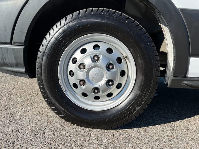 Certified 2022 Ford Transit 250 Medium Roof AWD image 18