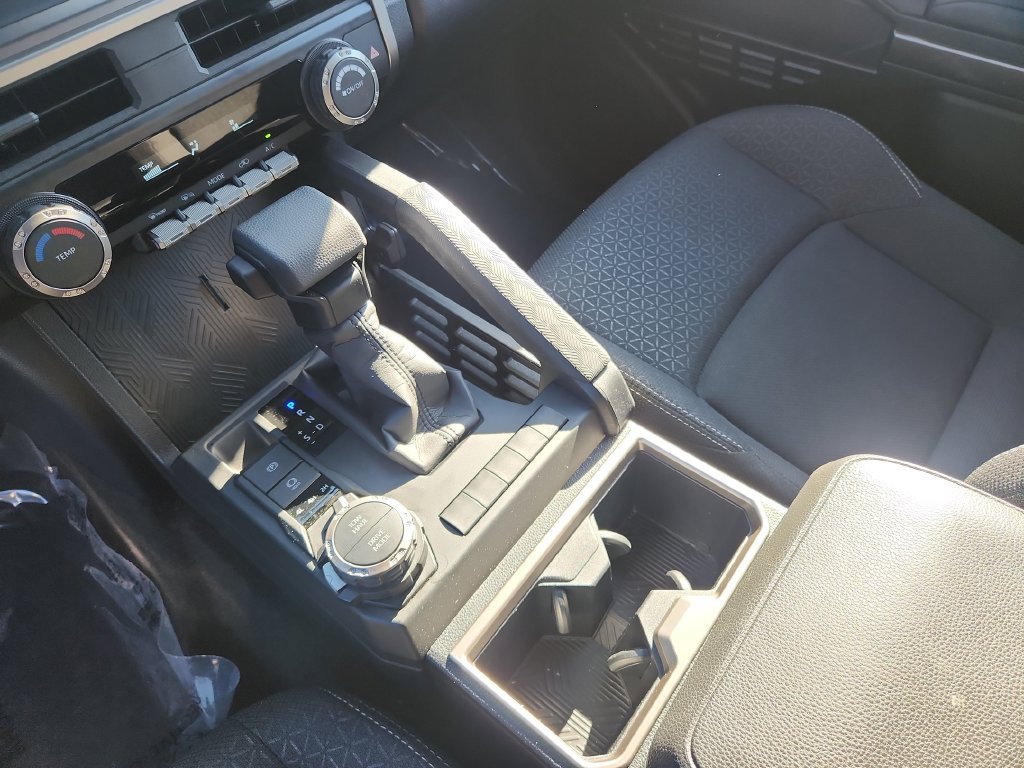 Used 2026 Toyota 4Runner SR5 AWD/4WD image 30