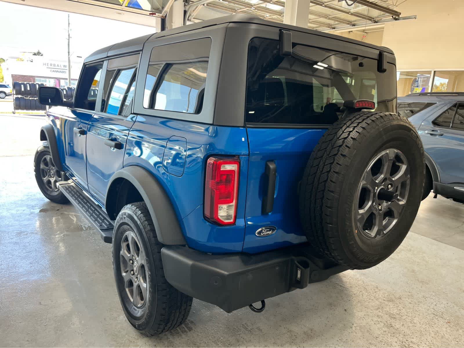 Certified 2023 Ford Bronco Big Bend AWD/4WD image 7