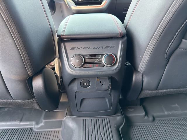 Certified 2025 Ford Explorer ST image 14