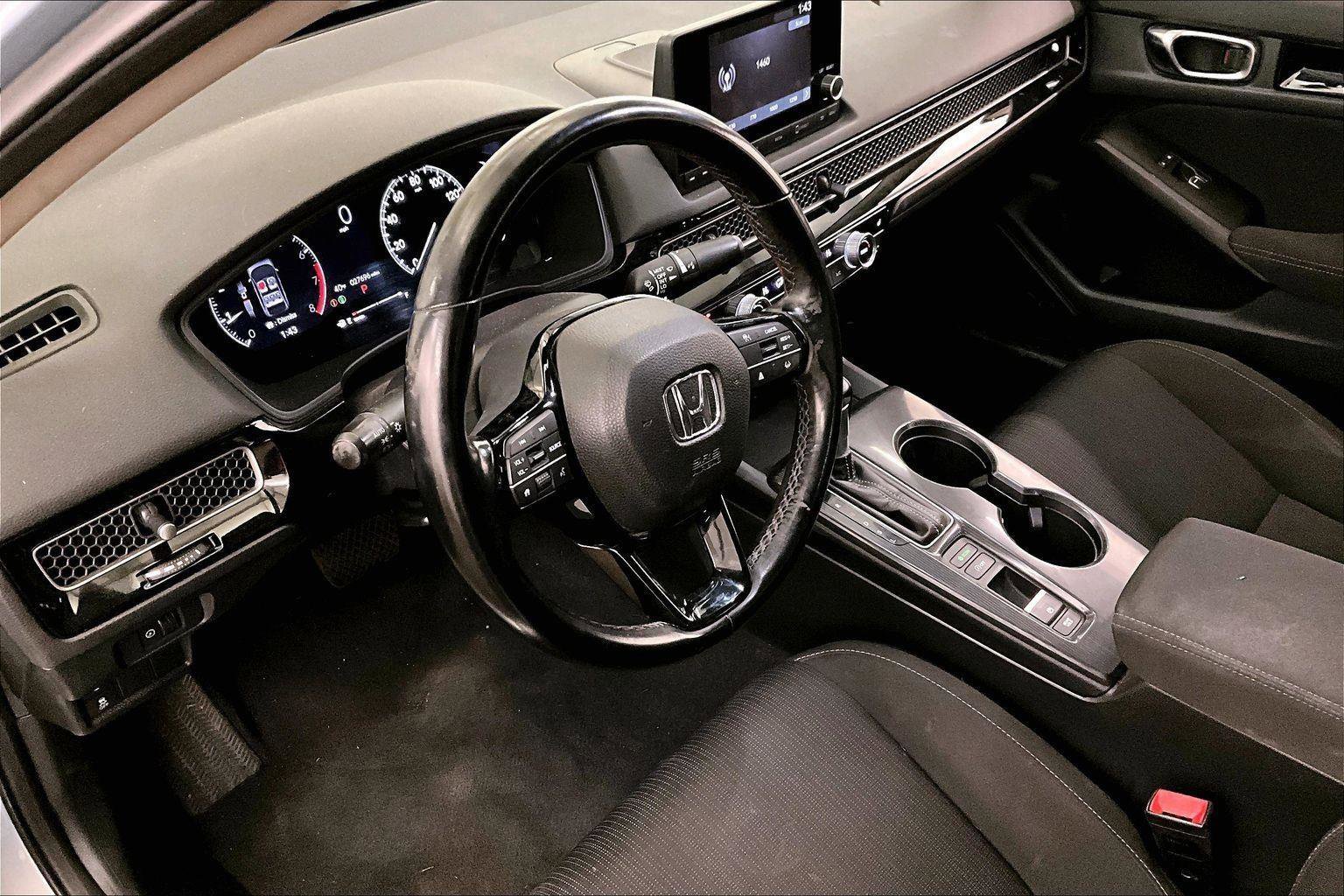 Used 2022 Honda Civic EX image 12