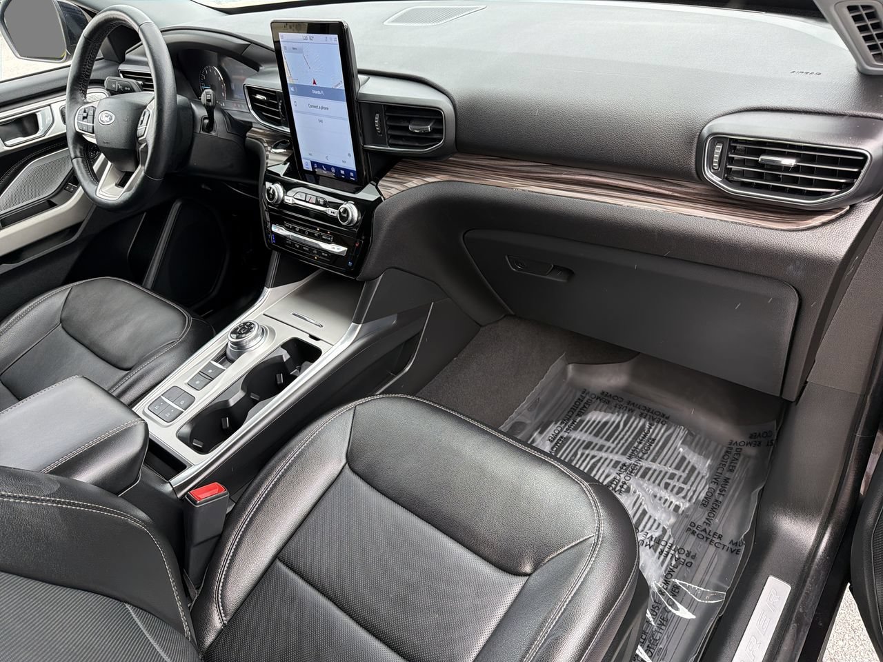 Certified 2023 Ford Explorer Limited w/ Limited Technology Package RWD image 13