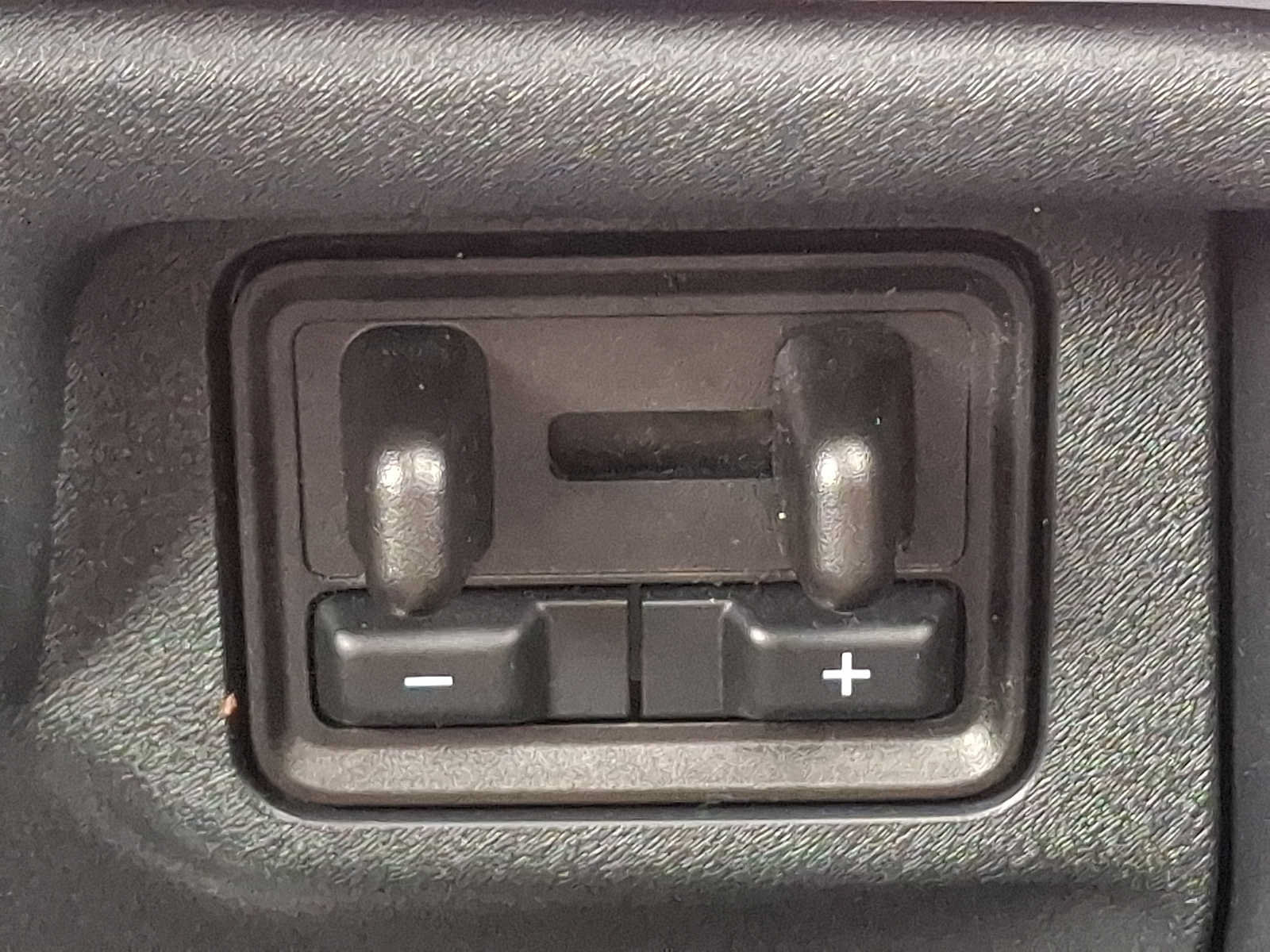 Certified 2025 Ford Expedition Tremor AWD/4WD image 24
