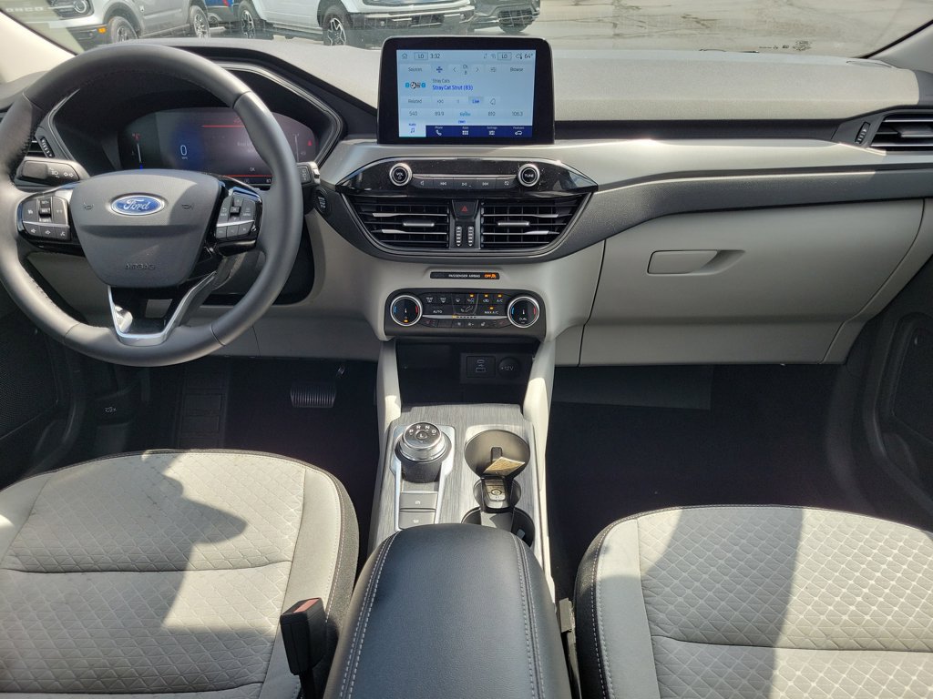 Certified 2023 Ford Escape Active AWD/4WD image 11