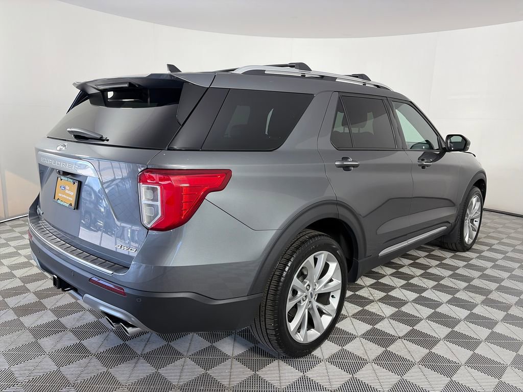 Certified 2023 Ford Explorer Platinum w/ Technology Package AWD/4WD image 7