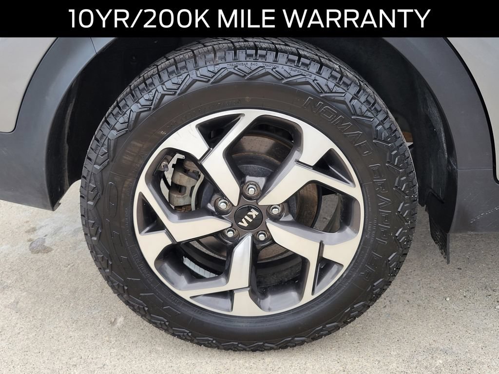 Used 2022 Kia Sportage LX FWD image 5