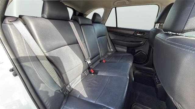 Used 2019 Subaru Outback 3.6R Limited w/ Popular Package #2 AWD/4WD image 16