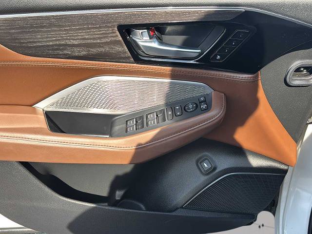 Used 2024 Acura MDX SH-AWD w/ Advance Package image 25