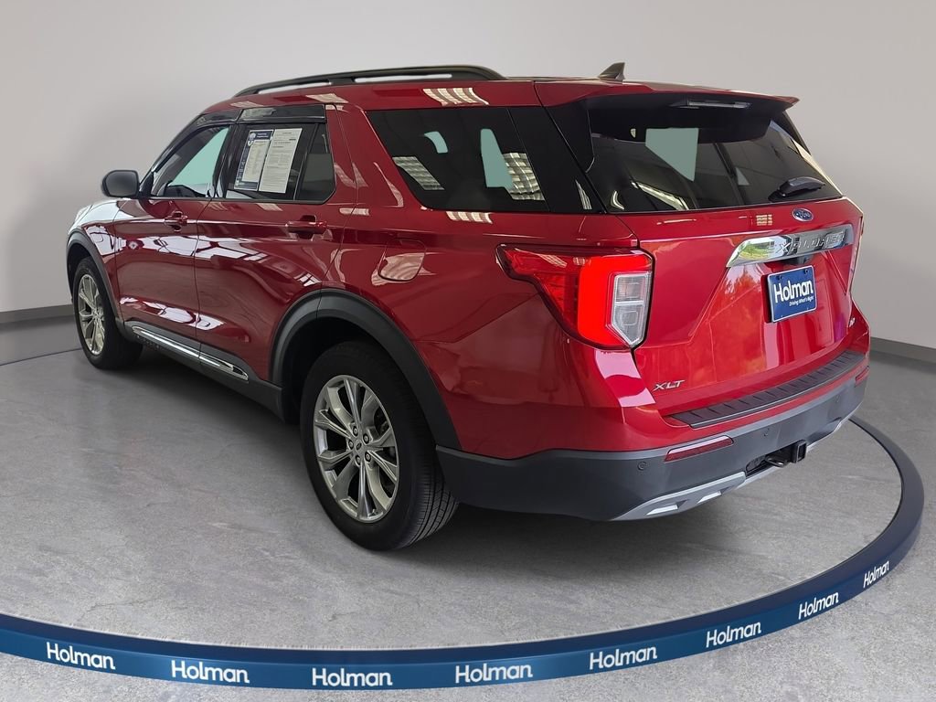 Certified 2023 Ford Explorer XLT w/ Equipment Group 202A AWD/4WD image 8