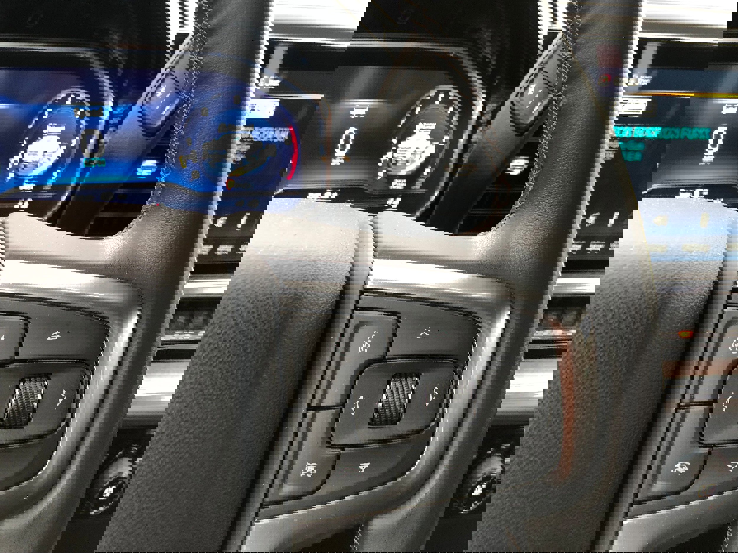 Used 2025 Chevrolet Silverado 3500 LTZ image 15